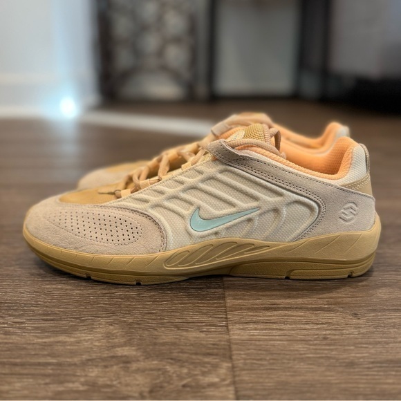 Nike Other - Nike Vertebrae SB 'Coconut Milk' sz 10.5